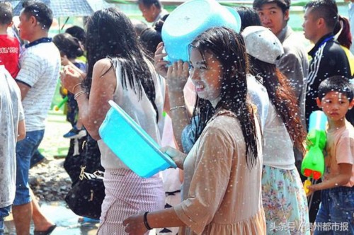 ����Լƽ�� �񻶶��硱 �οͿ� ˮ�������ֳ��˷���
